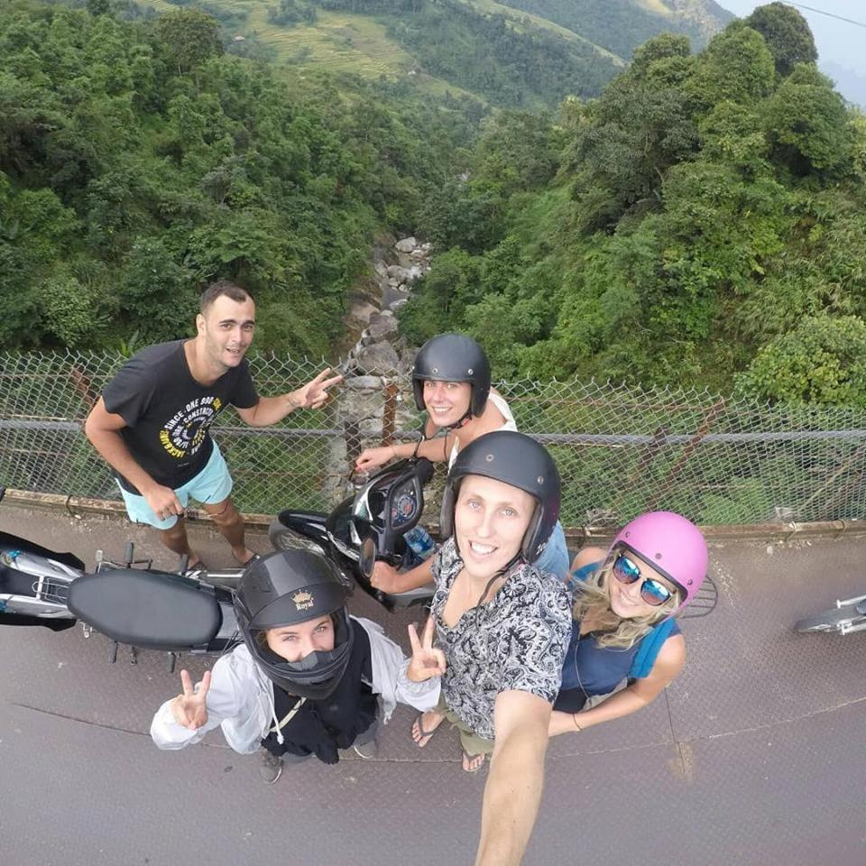 10Am Hostel Ha Giang Exteriör bild